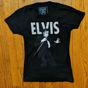 Elvis T